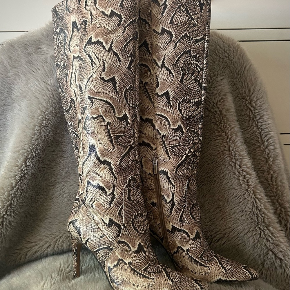 Vince Camuto Snakeskin Pattern Women's Boots